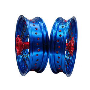 Nouveaux Offre Spéciale 17 pouces bleu jante rouge moyeu Supermoto ensembles de roues pour EXC SXF 125 <span class=keywords><strong>250</strong></span> 450 2003 - <span class=keywords><strong>2023</strong></span> - Product Image 3