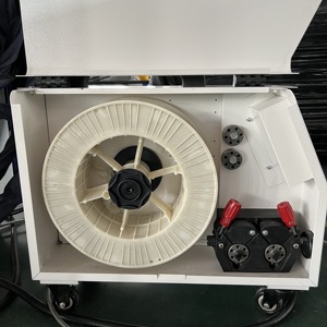 Utools Máquinas de Soldadura Láser de Alta Eficiencia 4 en 1, 1500W/2000W/3000W, para Corte y Limpieza de Fibra, Precio para Acero y Metal - Product Image 1