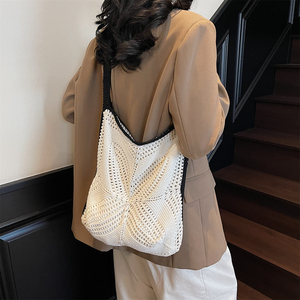 Bolsos de hombro tejidos de paja hueca de gran capacidad para mujer, bolsos de playa sólidos para 2025, gran oferta versátil para ir al trabajo - Product Image 3