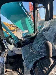 Bon prix Excavatrice Kobelco SK200 d'occasion Travaux lourds de construction et de carrière Déplacement de terre Excellent état Vente haute qualité - Product Image 2