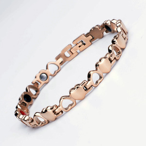 Gelang Pesona Baja Anti Karat Berlapis Emas Laris Manis, Desain Hati Berongga Model Terbaru Terapi <span class=keywords><strong>Magnet</strong></span> Trendi untuk Pasangan - Product Image 5
