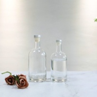 Vente en gros petit vin de vodka 100ml 200ml 380ml 500ml boisson transparente scellée avec couvercle bouteille vide en verre
