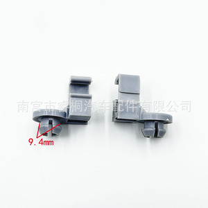 Clips de Soporte para Capó de Nylon Shuangxuan de 9.4mm para Dongfeng Xiaokang Wuling Changan Swift Lichi - Product Image 1