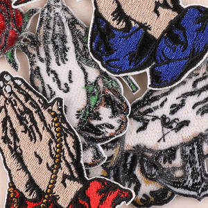 Patch brodé personnalisé en polyester avec motif rose pour vêtements, sacs, chapeaux et coques de téléphone portable - Product Image 4