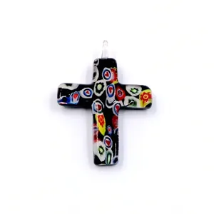 Clássico Design Moderno Christian Crucifixo Cruz Em Forma Lampwork Murano Pingente De Vidro