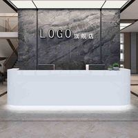 Comptoir de réception de bureau moderne en fibre de verre Corian, blanc, avec éclairage LED et bambou