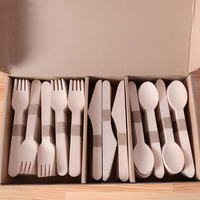 Couteau, fourchette et cuillère à couverts jetables en bois avec logo personnalisé
