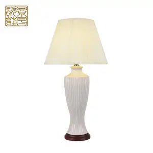 Traditional vintage office hotel home decor hand painted antique Chinese porcelain ceramic table lamp led