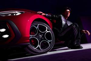 Volkswagen Golf Rabbit Mk8.5 2026 - 1.5T Turbo <span class=keywords><strong>DSG</strong></span> Hatchback de 5 Puertas con Cabina Digital, Stock de Exportación - Product Image 4