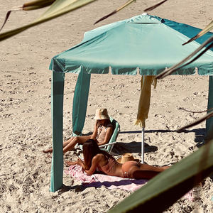 Индивидуальная печать 6,5 фута 7 футов, полосатая портативная ветрозащитная Uv50 + Пляжная палатка, укрытие от солнца, всплывающее укрытие, пляжный зонт для отдыха на открытом воздухе/ - Product Image 6