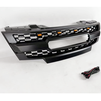 Pièces automobiles accessoires de voiture modifiés calandre de voiture accessoires chromés pour Nissan Navara D40 2009-2016