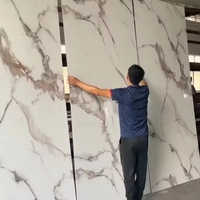 Panneau mural en PVC imperméable au design marbré, résistant aux UV, anti-humidité, garantie 5 ans, pour la décoration intérieure de la maison (vente en gros)