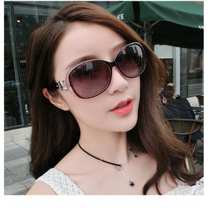 Nuevas Gafas de Sol Retro Extra Grandes para Mujer, Lentes de Resina con Protección UV400, Montura 15809, Estilo Círculos - Product Image 1