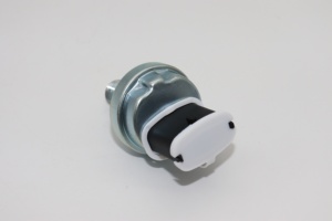 Pièces de moteur de camion JA5YA-38231G0, capteur de pression et de température d'huile pour la série de moteurs diesel Yuchai - Product Image 4