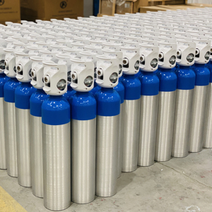 Cilindro de oxígeno de aluminio con válvula GCE, cilindros de gas 200bar O2, cilindro de oxígeno médico - Product Image 1