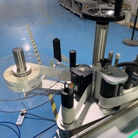 Bonne qualité prix usine automatique de table 10ml 500ml huile ovale parfum cosmétique sauce aux épices jus bouteille ronde étiquettes machine