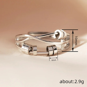 Anello Geometrico in Acciaio Inossidabile T0706, Gioiello Unisex Moderno e Alla Moda, Design Semplice Senza Pietre - Product Image 4