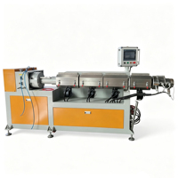 Fournisseur d'équipements de ligne d'extrusion pour tubes de balais en plastique pour outils de nettoyage ménager