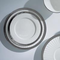 Assiette de table ronde en porcelaine fine plaquée argent de luxe P&T pour la restauration en gros