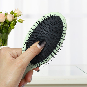 2024 nuevo <span class=keywords><strong>cepillo</strong></span> de pelo desenredante con ventilación en seco y húmedo <span class=keywords><strong>Anti</strong></span> nudo masaje del cuero cabelludo cojín de aire peine dientes en forma de U <span class=keywords><strong>cepillo</strong></span> de extensión de cabello - Product Image 4