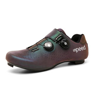 <span class=keywords><strong>Scarpe</strong></span> da Ciclismo di Alta Qualità per Uomo e Donna <span class=keywords><strong>Scarpe</strong></span> Potenziate per <span class=keywords><strong>Bici</strong></span> da Strada con Blocco e Soletta in Carbonio per Mountain Bike - Product Image 4