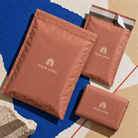 Sac d'expédition compostable en plastique personnalisé, sac de courrier auto-adhésif pour l'emballage professionnel