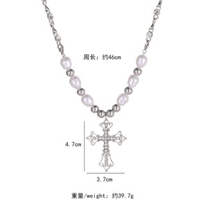 Kalung Salib Pria <span class=keywords><strong>Retro</strong></span> Baru 2025 dari Baja Anti Karat Lapis Emas Rantai Model Mahkota Berlian Mutiara Batu Utama Desain Salib Unik - Product Image 6