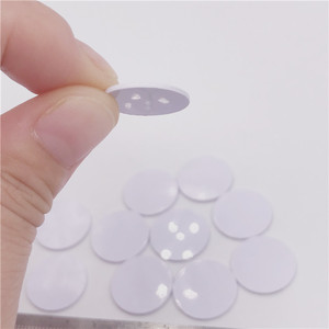 18mm PVC 13.56 mhz hf blanchisserie puces pour l'intégration dans les vêtements - Product Image 5
