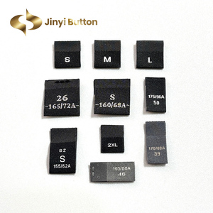 Jinyi nhà máy logo thương hiệu tùy chỉnh tên tag trung tâm gấp bông vải dệt cổ Kích thước Nhãn quần áo nhãn hàng may mặc nhãn - Product Image 4