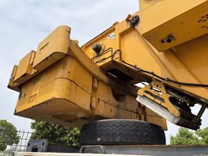 Xcmg 70 Ton <b>Used</b> Truck Crane <b>Used</b> <b>Machinery</b> QY70KC Good Price Good Condition from China - Product Image 3