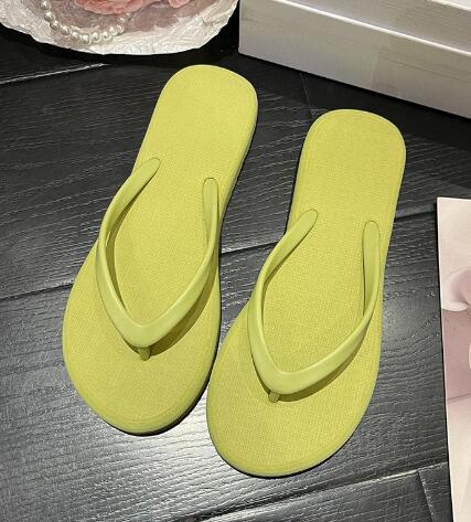 S09-light yellow