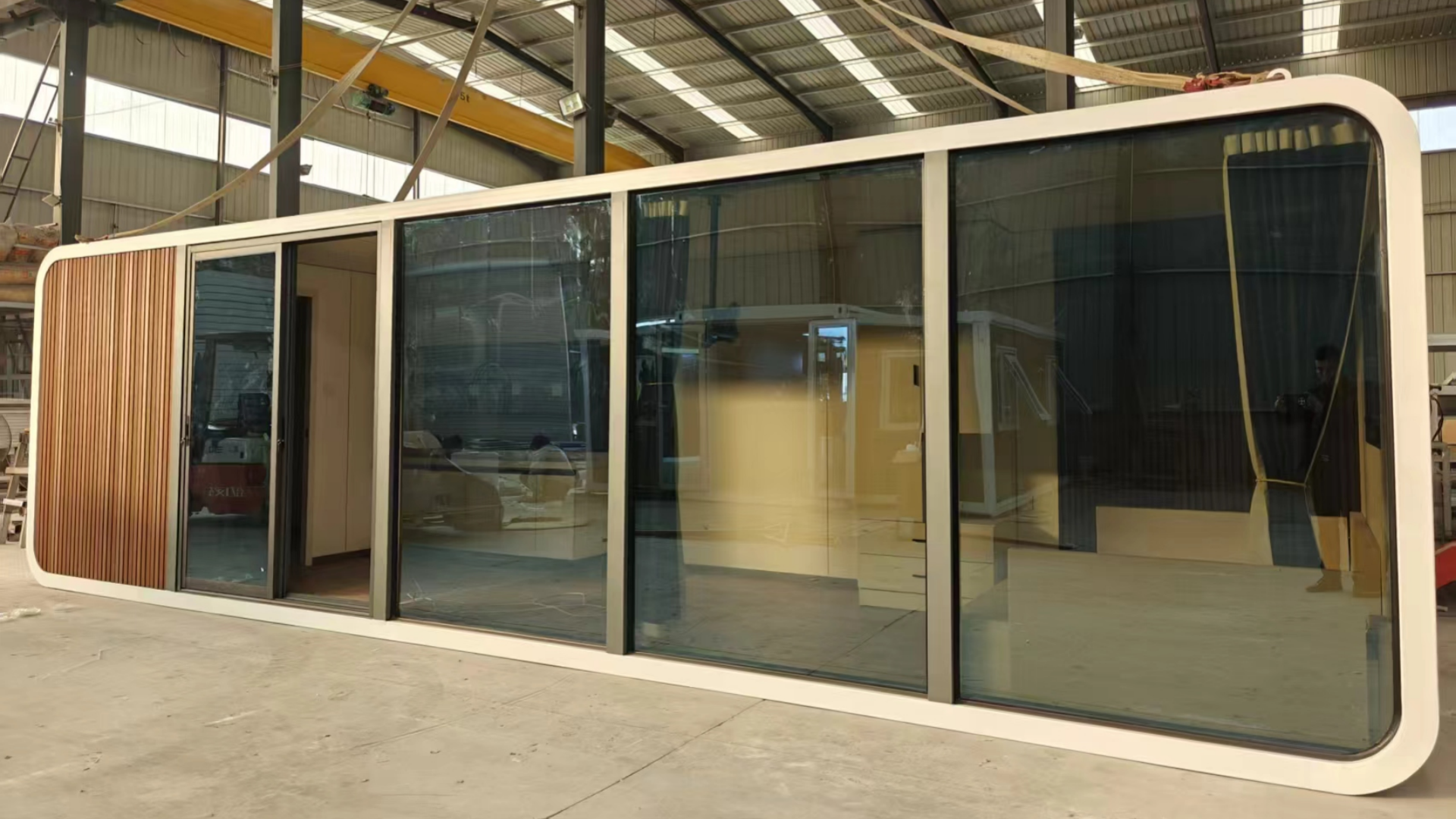 Customization Modern Design Luxury Apple Warehouse Mobile Office Space High Quality 5