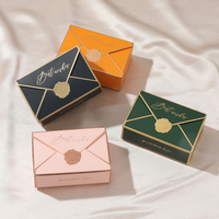 Boîte à dragées de mariage élégante avec logo personnalisé, boîte à cadeaux en papier pour bonbons, chewing-gums, sushis, chips de pommes de terre, emballage pour fêtes