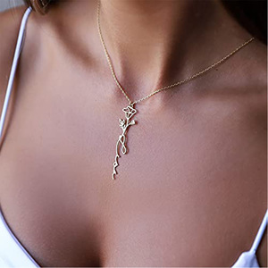 Collar con Nombre Personalizado, Acero Inoxidable Dorado S925, Flor de Nacimiento, Collar con Colgante Minimalista para Parejas, para Mujer - Product Image 4