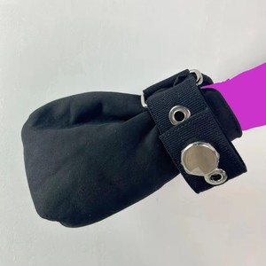 Guanti e Scarpe di Contenimento per Pazienti con Solette a Rivetti - Set Protezione e Prevenzione Autodanneggiamenti - Addestramento ABDL - Product Image 5