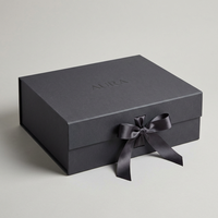 Boîte magnétique rigide pliable de luxe personnalisée avec ruban en soie, en matériau recyclable, pour emballage de cadeaux de mariage, parfums et vêtements