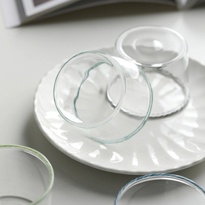 Verres à cocktail vintage colorés en borosilicate de haute qualité avec bordure en forme de canne à sucre pour lait, eau, yaourt, dessert - Product Image 5