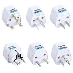 Универсальный латунный адаптер для путешествий с заземлением для розеток США, ЕС, Великобритании, Австралии, Чили, Италии - Product Image 1