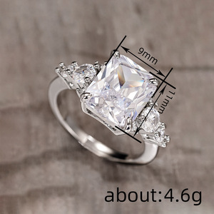 Anello con design geometrico quadrato Anello da dito in stile classico per donna - Product Image 4
