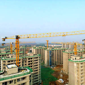 Grúa Torre Sin Cabina DAHAN QTZ125-6015 de 8/10 Toneladas, Motor de 200m, Grúa de Construcción de Alta Eficiencia para Renovación de Barrios en Binzhou - Product Image 1