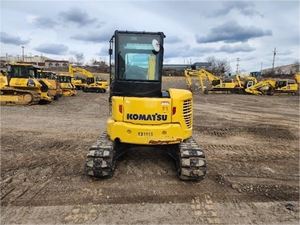 Excavatrice compacte d'occasion KOMATSU PC55 de 5 tonnes, mini-pelleuse d'origine japonaise, modèle Komatsu PC60 - Product Image 4