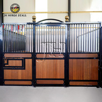 Équipement d'élevage pour installations de construction : Portes de box d'écurie de chevaux de haute qualité avec crochets en U pour têtes de bétail