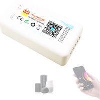 Vente chaude Tuya Wifi Smart RGB CCT Gradateur LED Bande Contrôleur App Contrôle Sans Fil DC12-24V Dc12-24V Télécommande