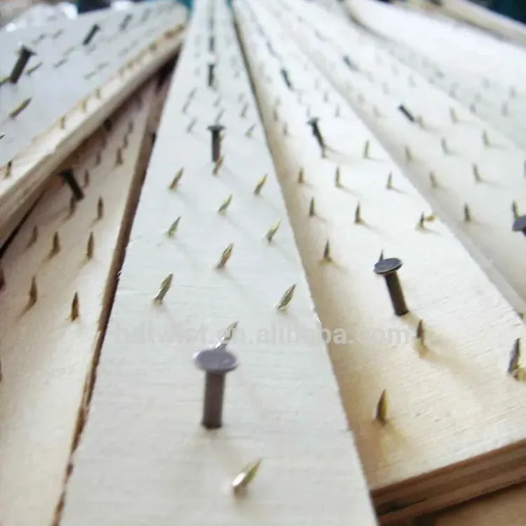 1 "" 4 ฟุตพื้นไม้/คอนกรีตใช้พรม Gripper Rod อุปกรณ์ปูพื้นพรม Tack Strip การติดตั้งพรม