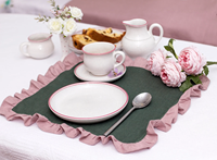 Ensemble de serviettes et de sets de table en lin plissé fait main, design moderne brodé, couleur personnalisable, lavable, rond 60x60cm, respectueux de l'environnement
