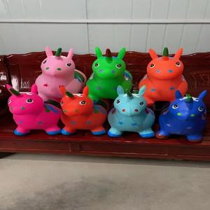 Unicornio de dibujos animados Pvc al aire libre respetuoso con el medio ambiente juguete inflable para niños con pintura musical - Product Image 3