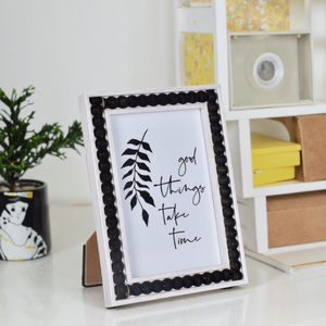 Cadre <span class=keywords><strong>photo</strong></span> <span class=keywords><strong>noir</strong></span> <span class=keywords><strong>et</strong></span> <span class=keywords><strong>blanc</strong></span> d'ornements de décoration de maison créative moderne avec matériau MDF - Product Image 4