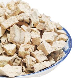 乾燥したフエラリアロバタ根茎がフエラリアロバタの根を切る - Product Image 3