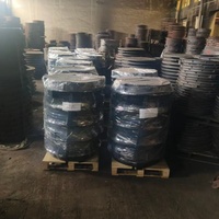 Couvercle de regard rond en fonte ductile personnalisable EN124 700x800 pour drainage routier et inspection des canalisations d'eau de pluie