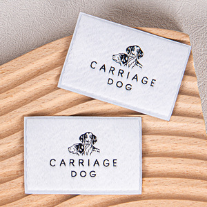 Logotipo de etiqueta tejida de hilo al ras personalizado, etiqueta tejida de corte recto cosida para <span class=keywords><strong>ropa</strong></span> - Product Image 1